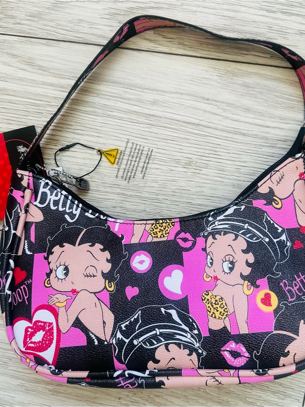 Betty Boop Black and Pink Graphic Shoulder Bag - Picture 4 of 7